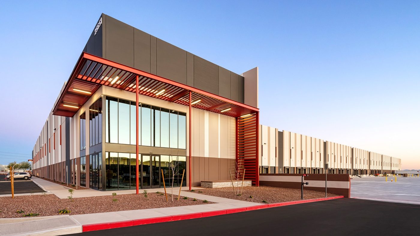 Crimson Canyon Durango, a 326,000 square foot Class A cross-dock distribution warehouse in Buckeye, Arizona